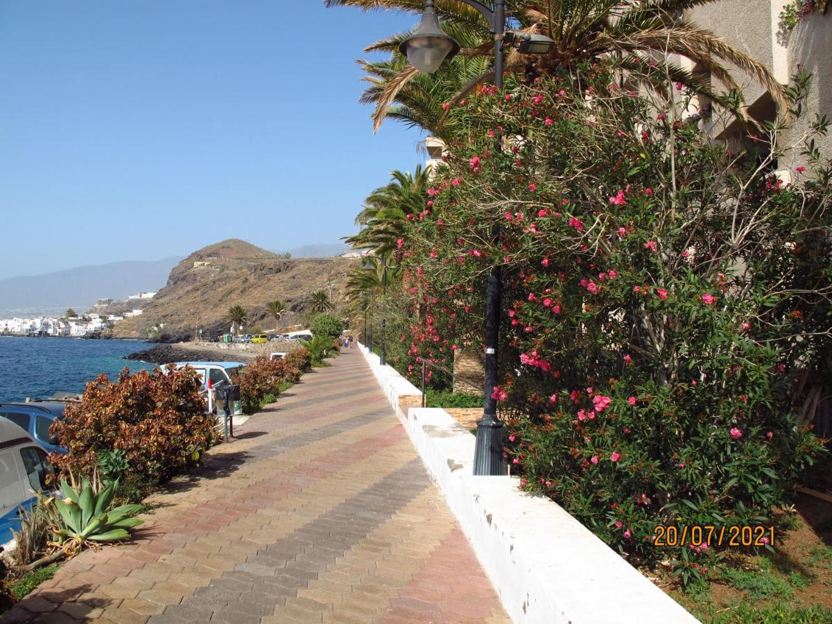 Ocean View First Sea Line Apartment Tabaiba Exterior photo